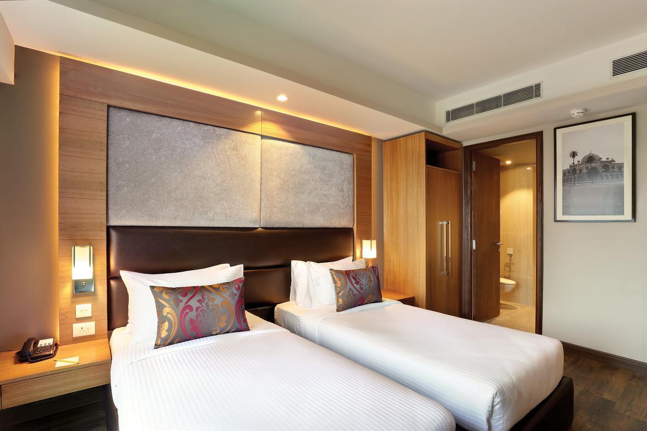 Lemon Tree Hotel, Sector 68, Sohna Road, Gurugram 4* Gurgaon